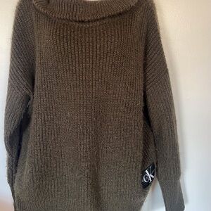 Calvin Klein Green Sweater Women’s Size Small